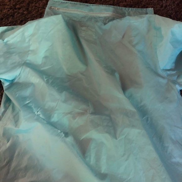 Xl Las Vegas raincoat with zipper pouch for hood - Picture 2 of 4